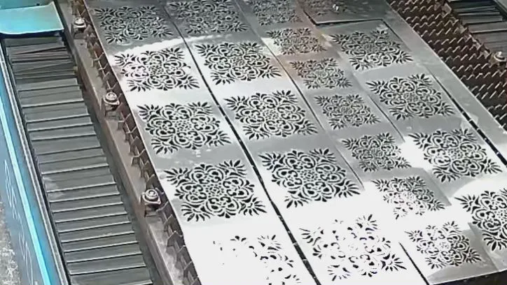 Precision brackets